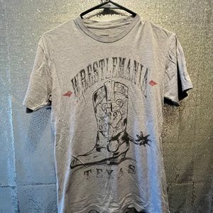 Mens wwe wrestlemania shirt
